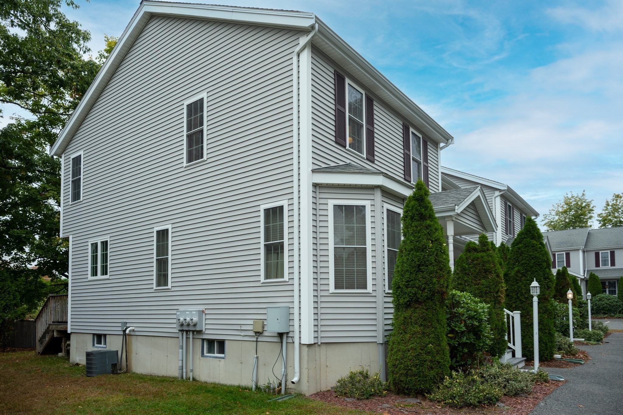 22 Churchill Ave # A1