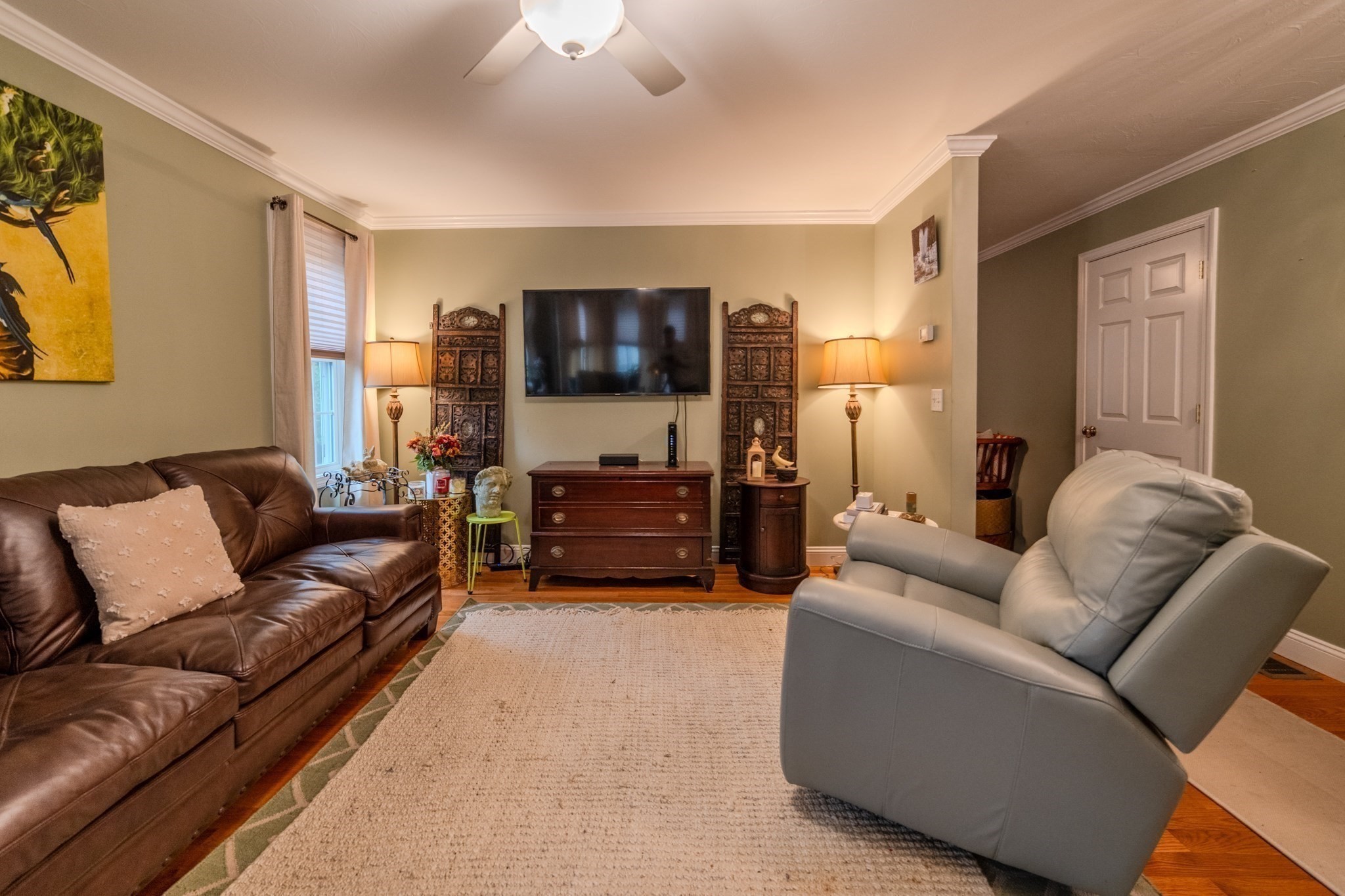 22 Churchill Ave # A1
