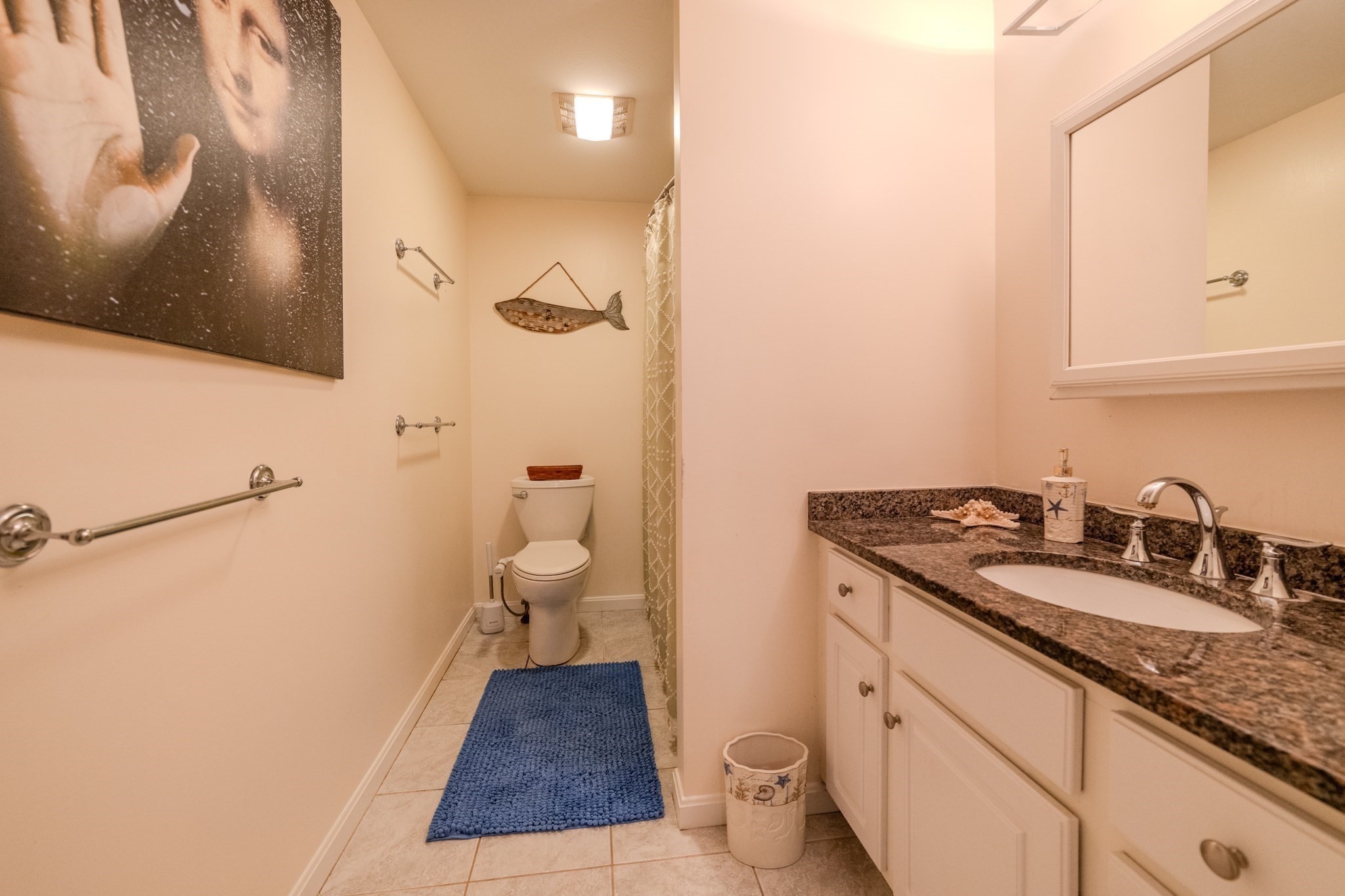 22 Churchill Ave # A1