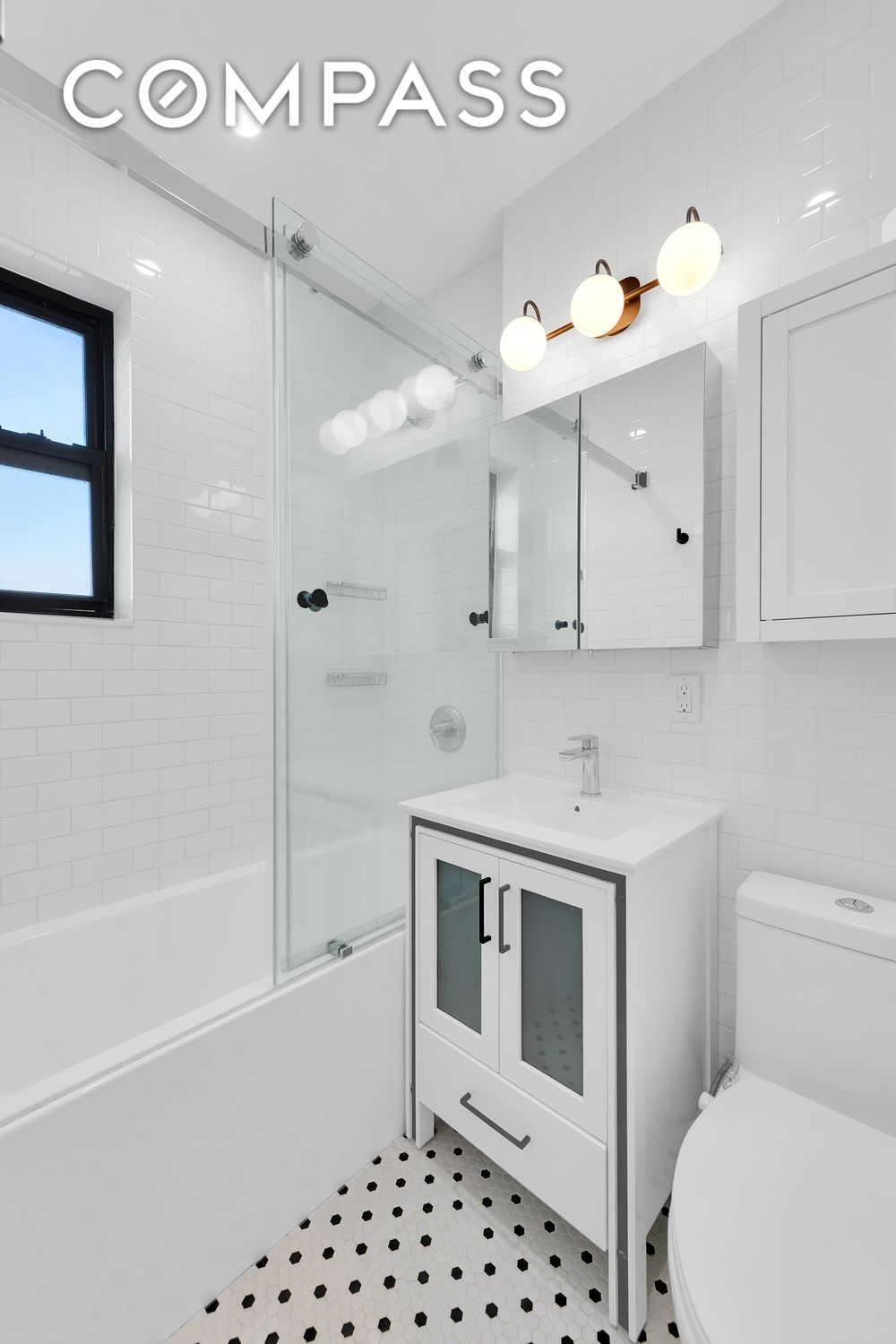 44-14 Newtown Road 4T