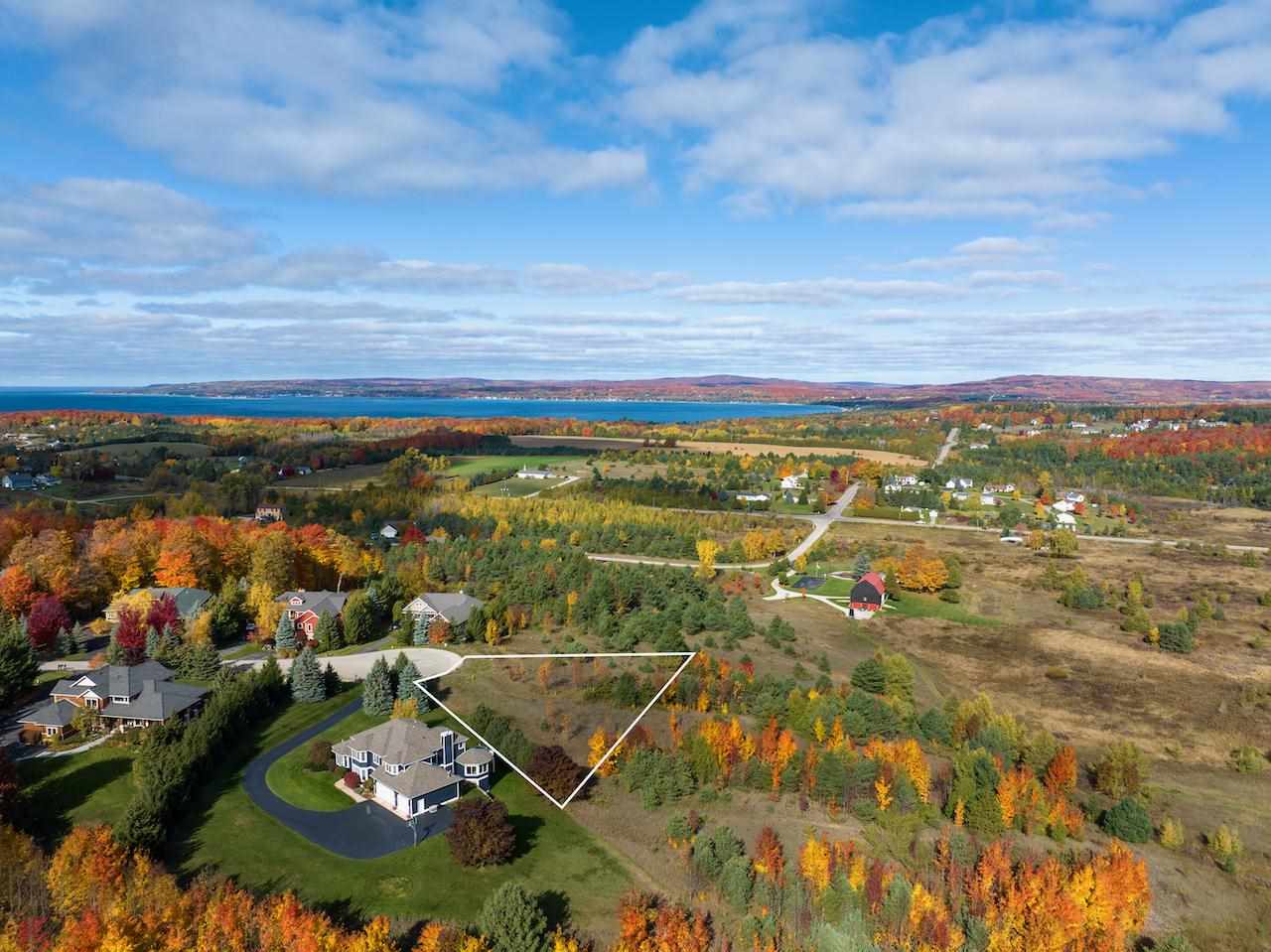 700 Harbor View Lane