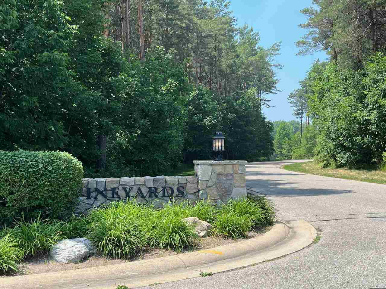 3253 Vineyard Court Unit: 17