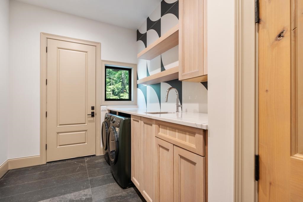 Harbor Springs Water View 