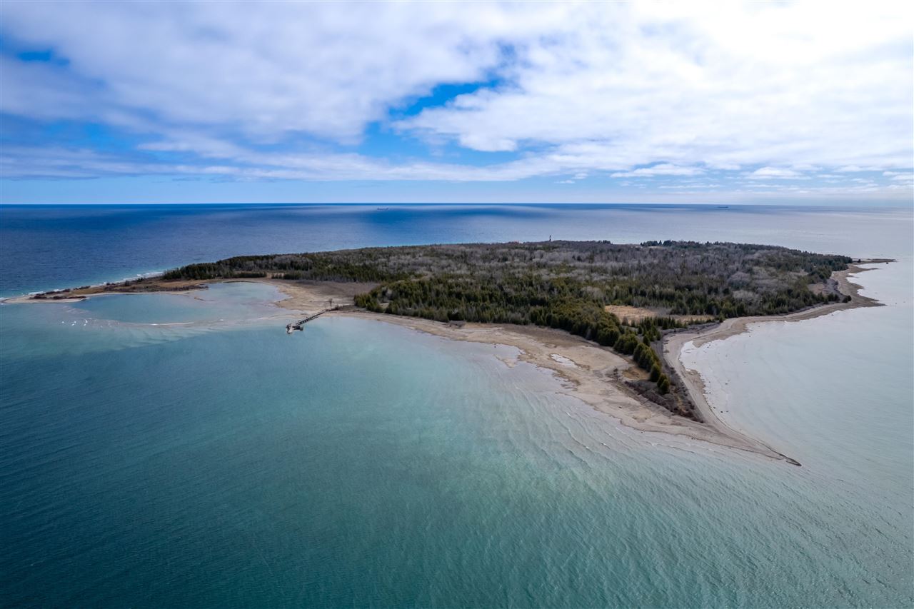 Middle Island