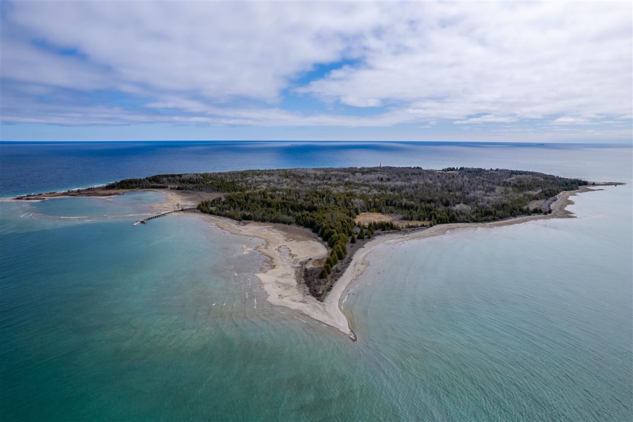 Middle Island