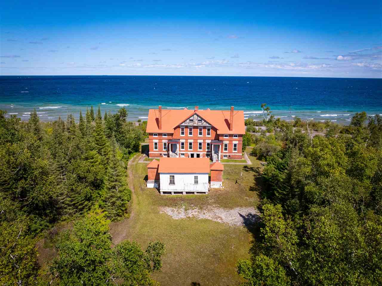 Middle Island
