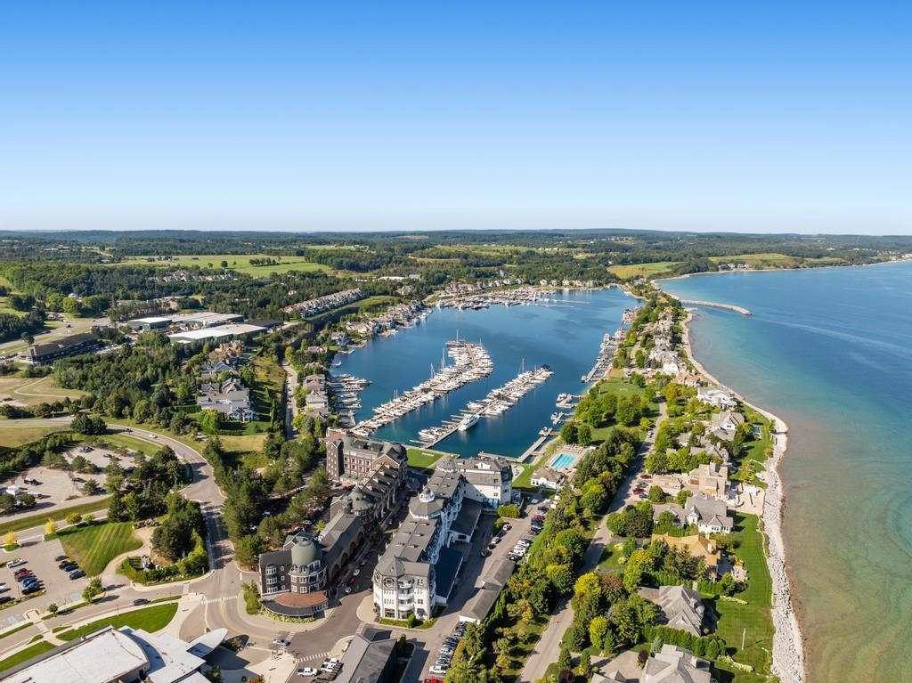 4200 Main Street Unit: 31 & G-6