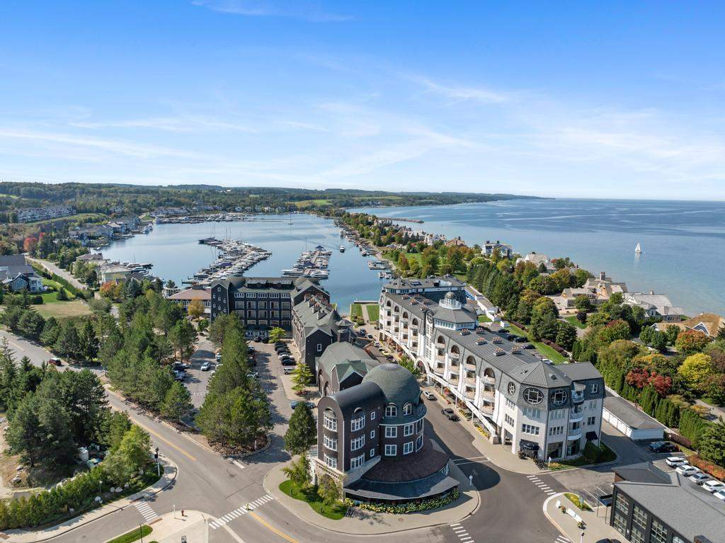 4200 Main Street Unit: 31 & G-6