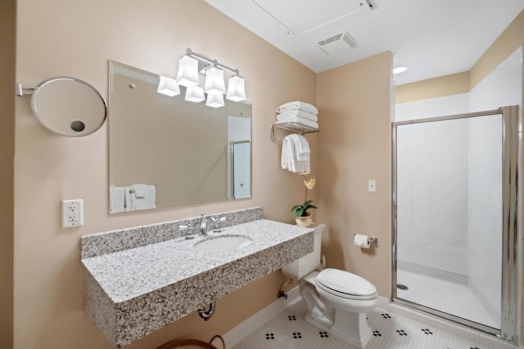 4200 Main Street Unit: 31 & G-6