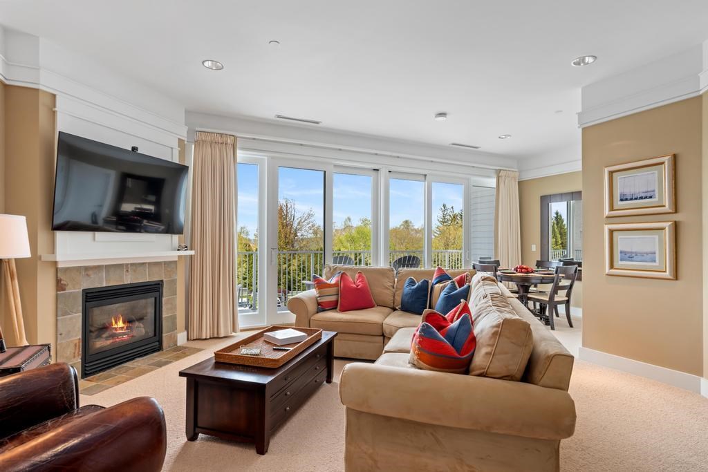 4200 Main Street Unit: 31 & G-6