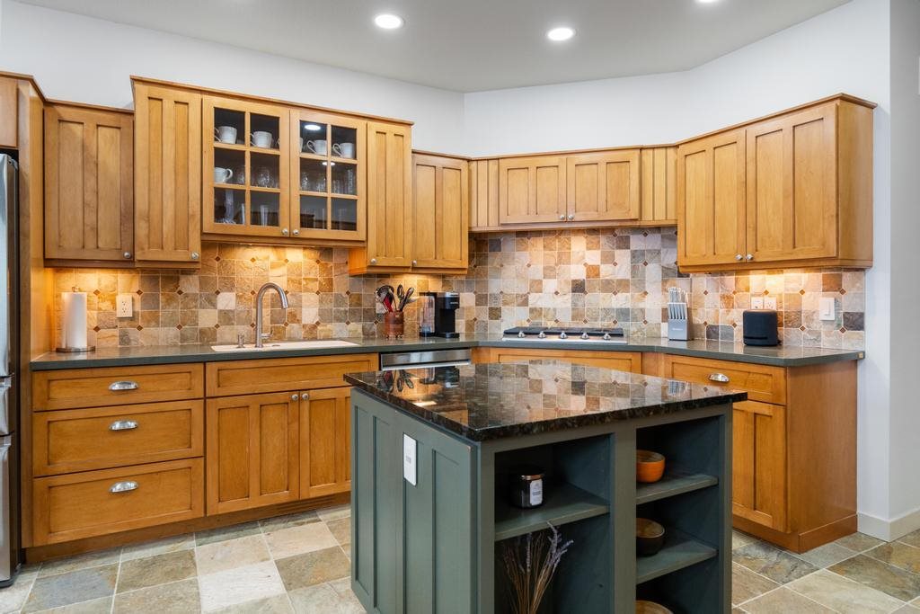 6092 Quarry Ridge Drive Unit: 7