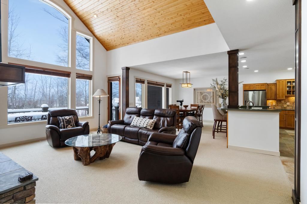 6092 Quarry Ridge Drive Unit: 7