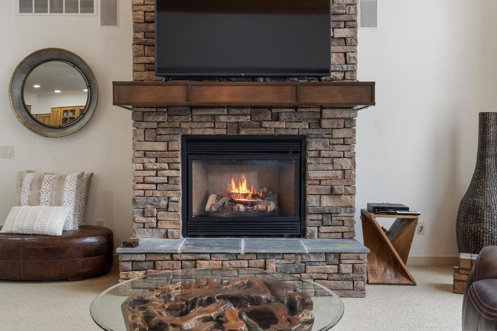6092 Quarry Ridge Drive Unit: 7