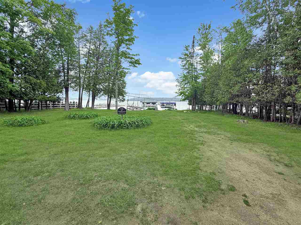 3895 Wildwood Drive Unit: 35