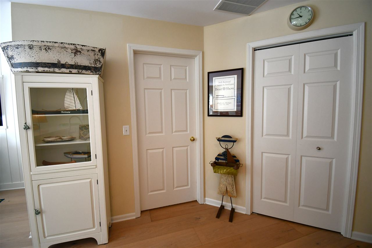 13354 Stover Road Unit: 6