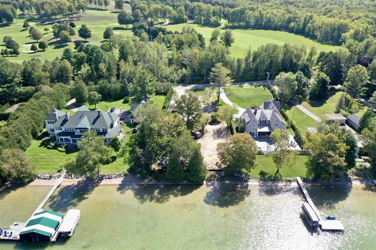 5719 Country Club Shores