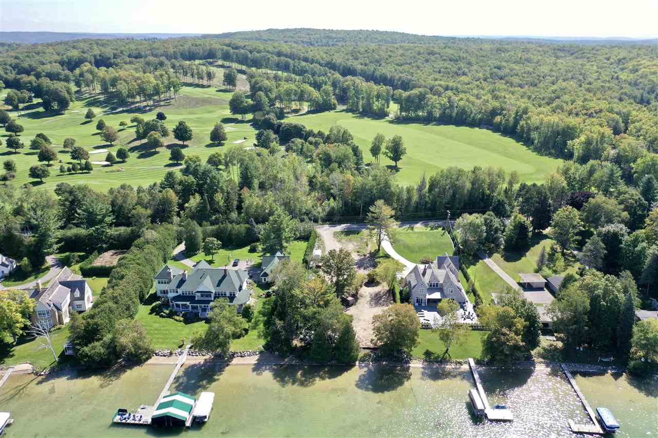 5719 Country Club Shores