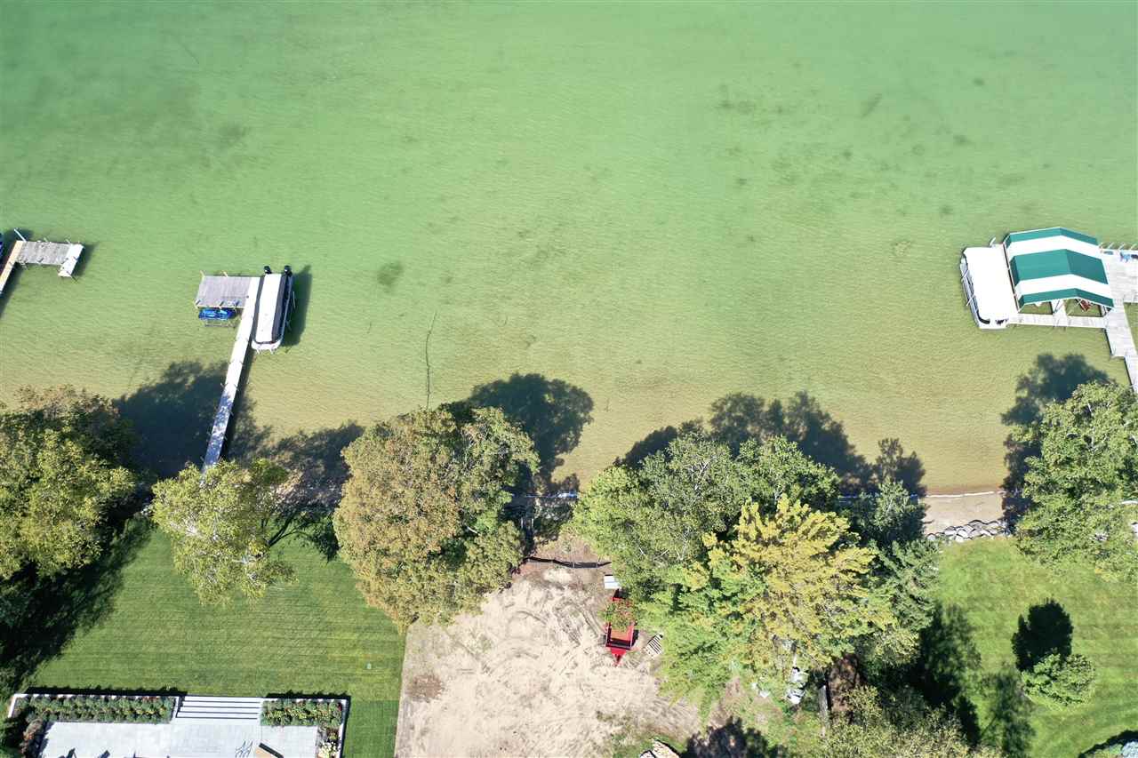 5719 Country Club Shores
