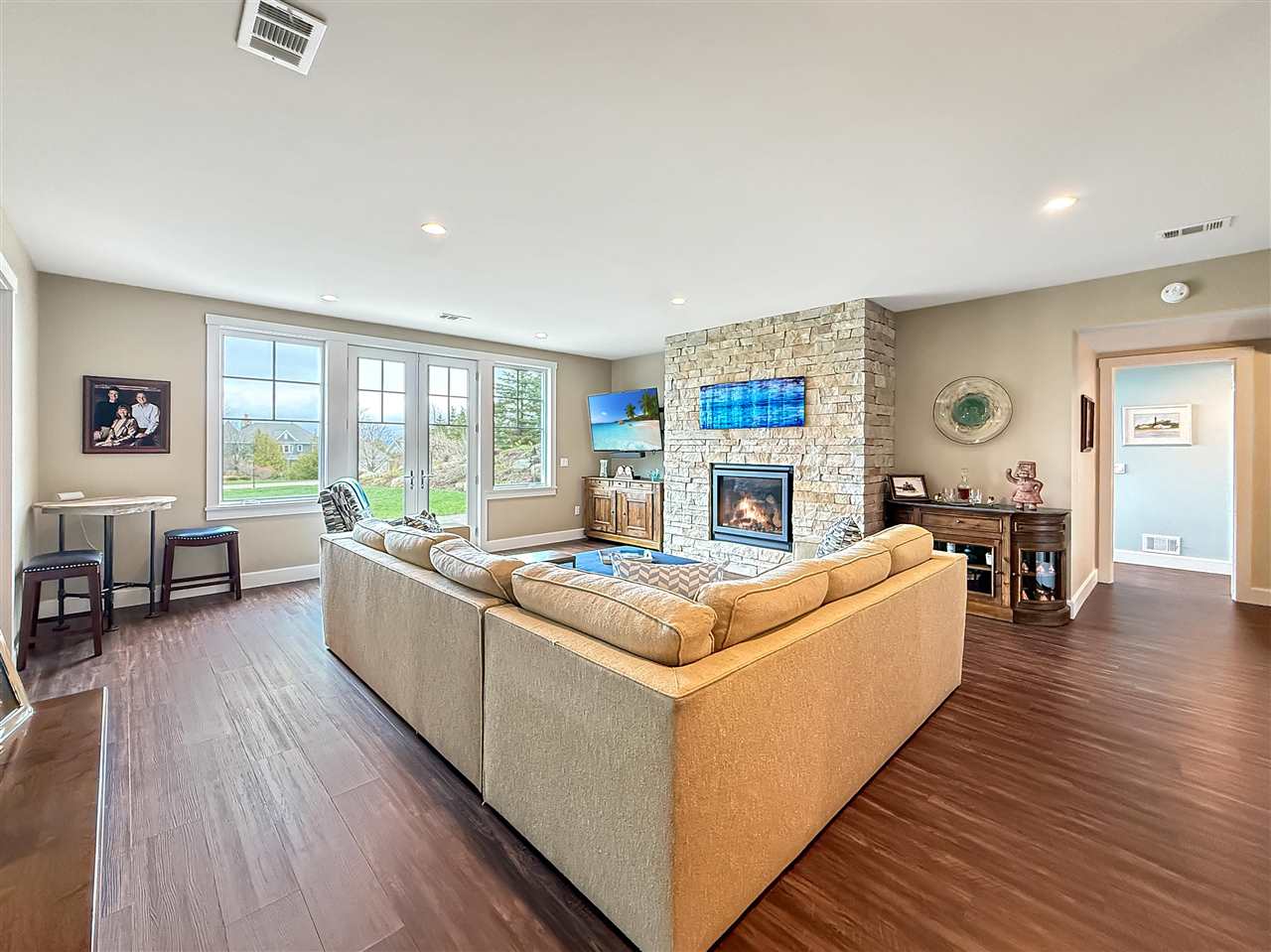 4501 Vista Court