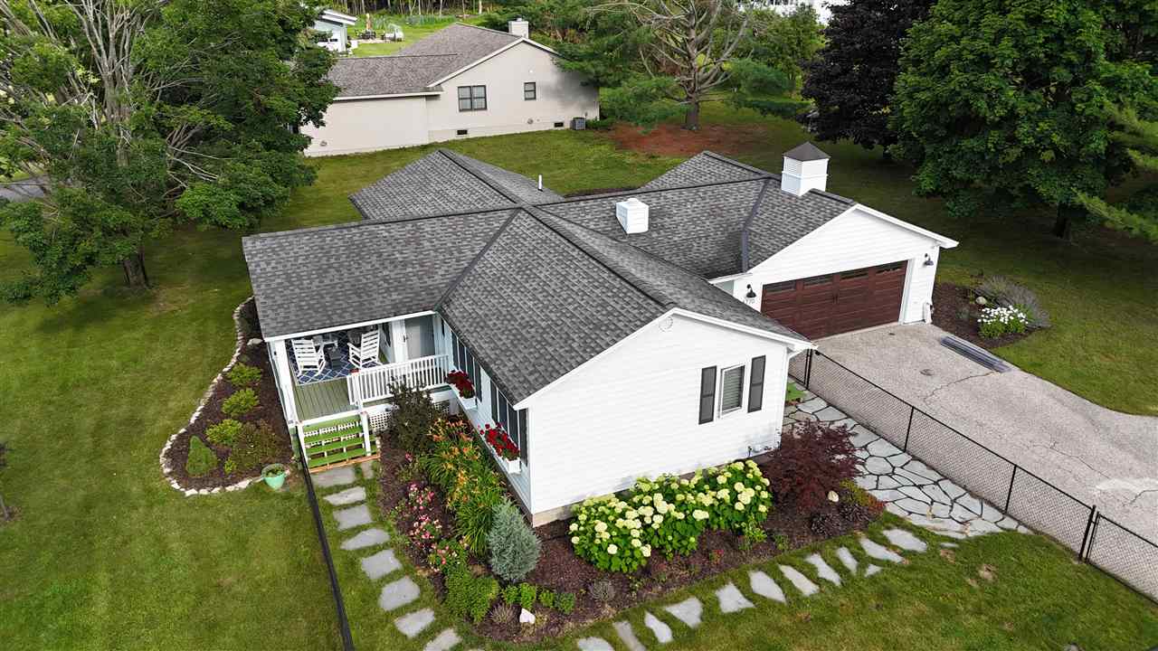 4270 Cottontail Lane