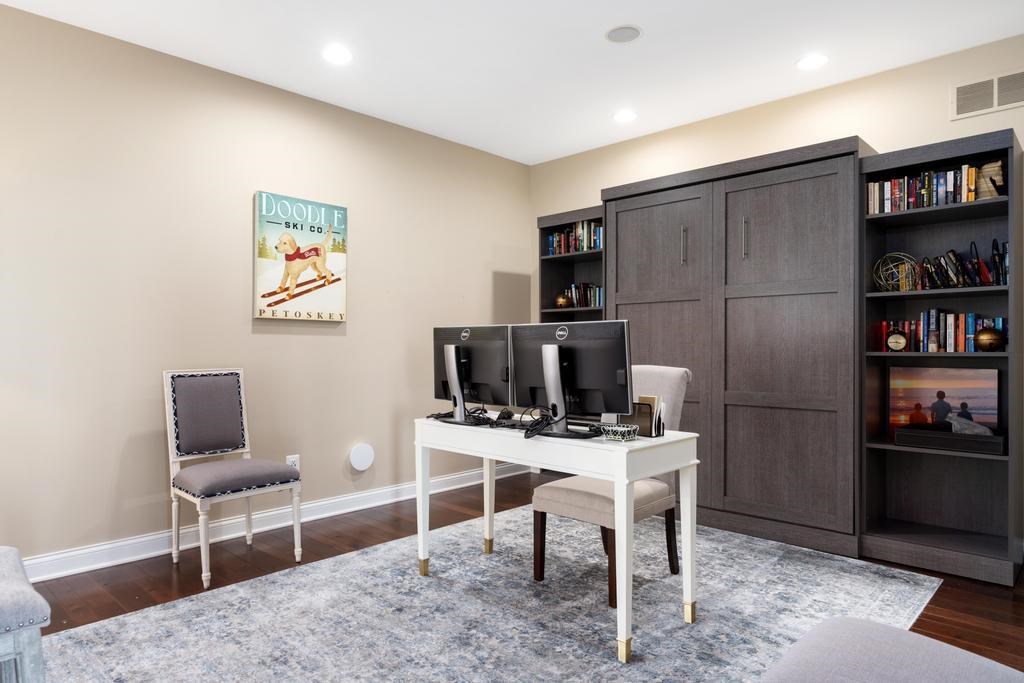 6410 Quarry View Drive Unit: 23