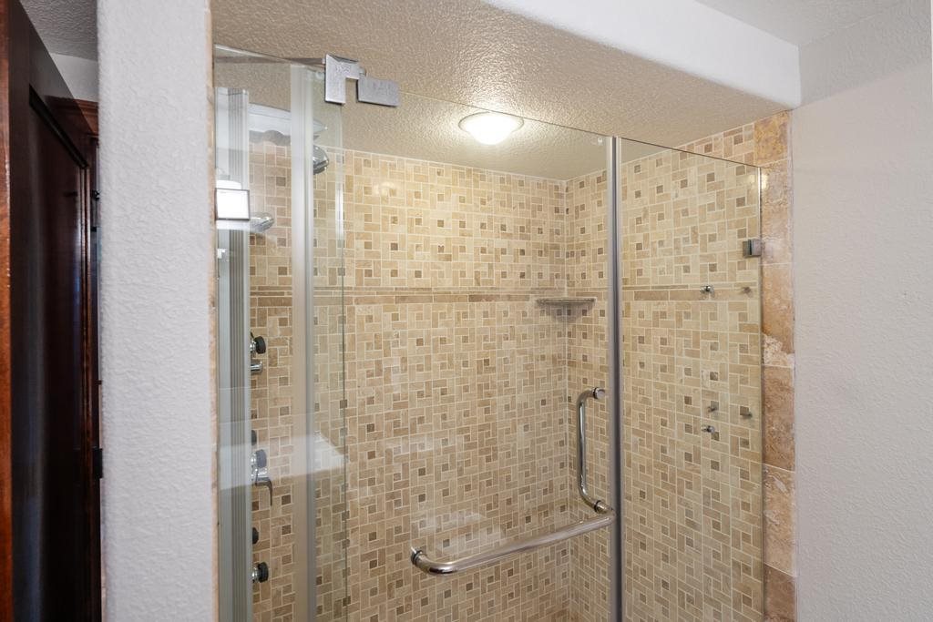 6182 Quarry Ridge Drive Unit: 4