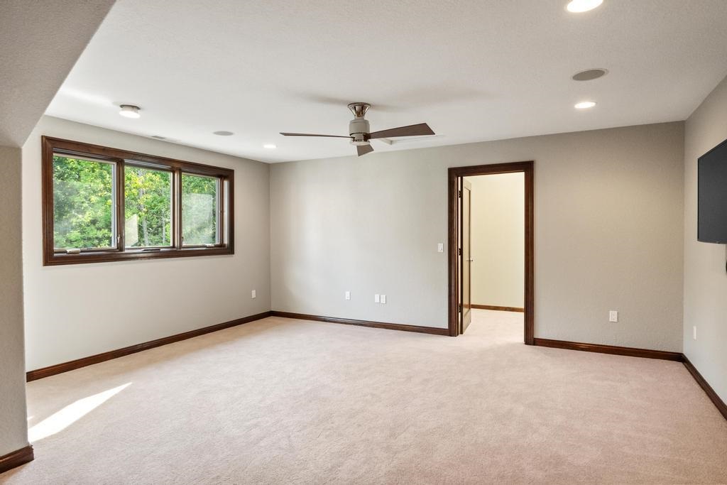 6182 Quarry Ridge Drive Unit: 4