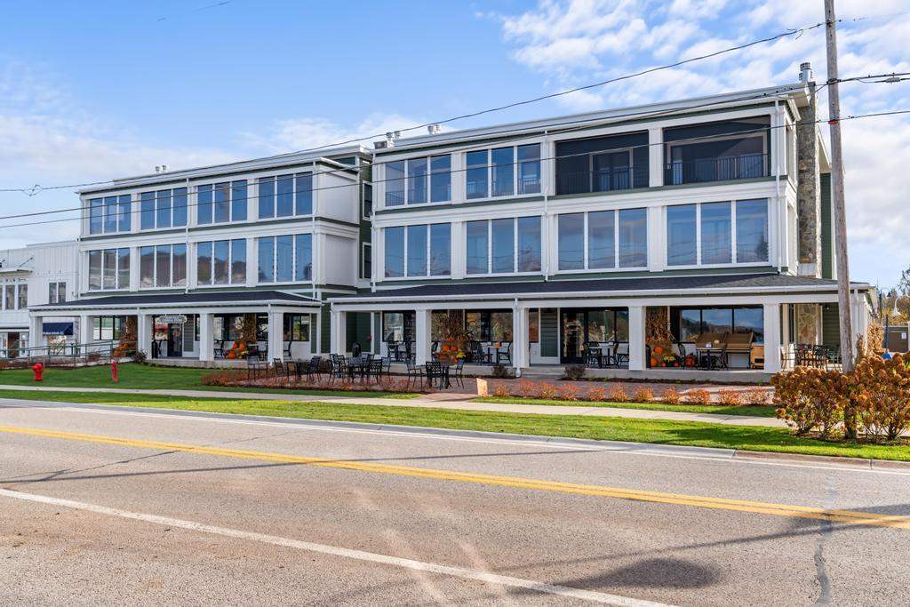 4041 Renwick Lane Unit: 1