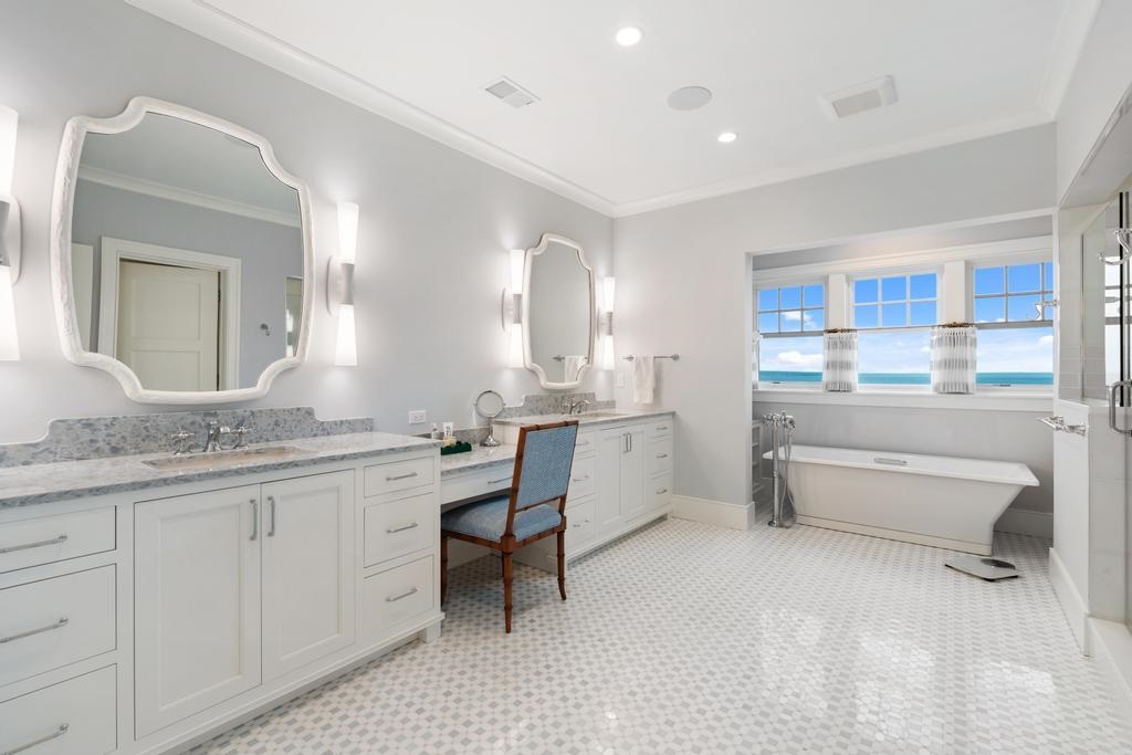 549 Harbor Beach Circle