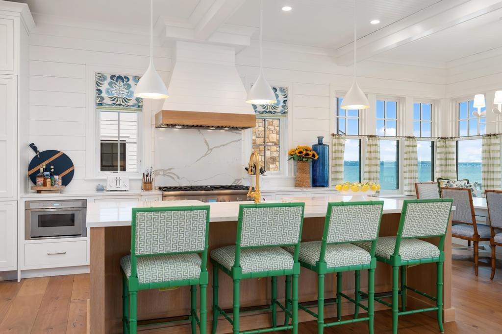 549 Harbor Beach Circle