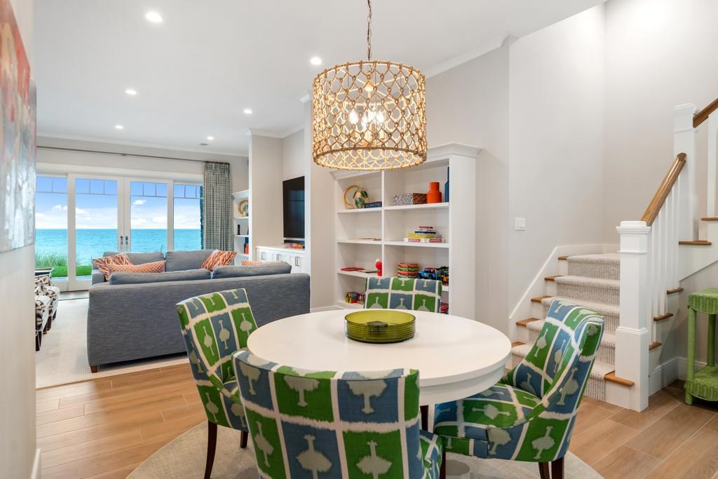 549 Harbor Beach Circle