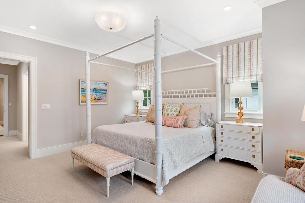 549 Harbor Beach Circle