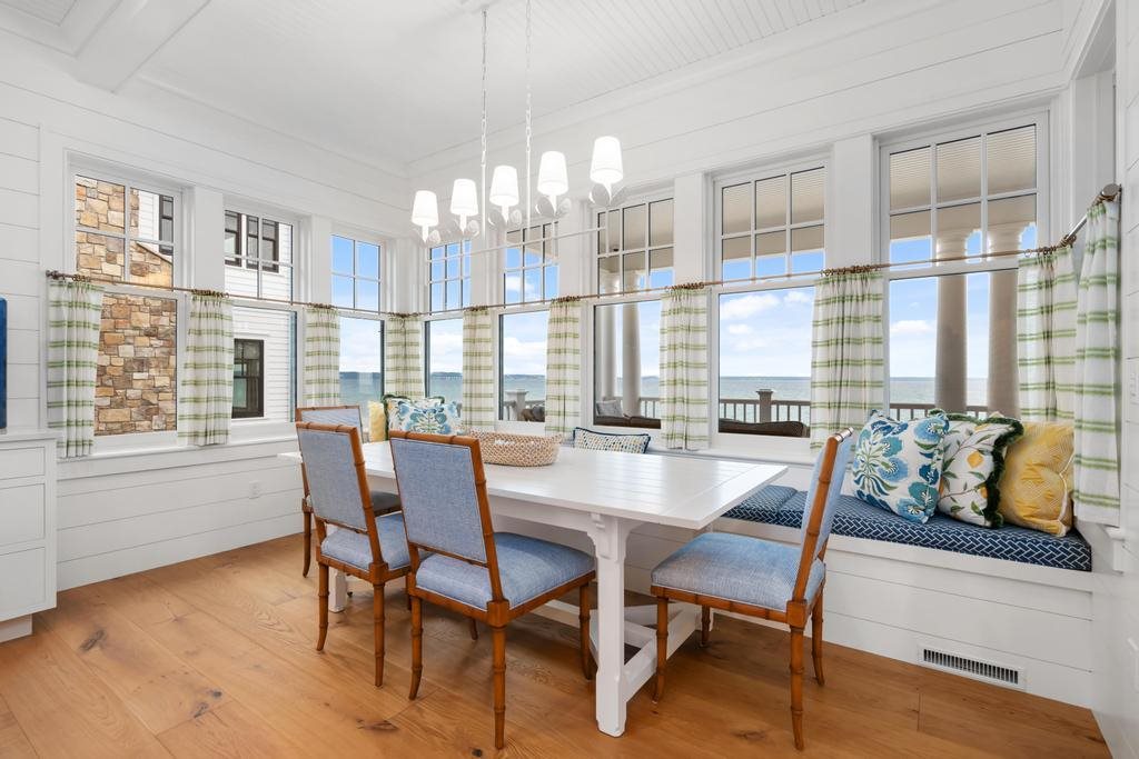 549 Harbor Beach Circle