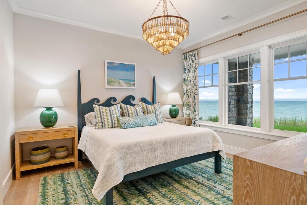 549 Harbor Beach Circle