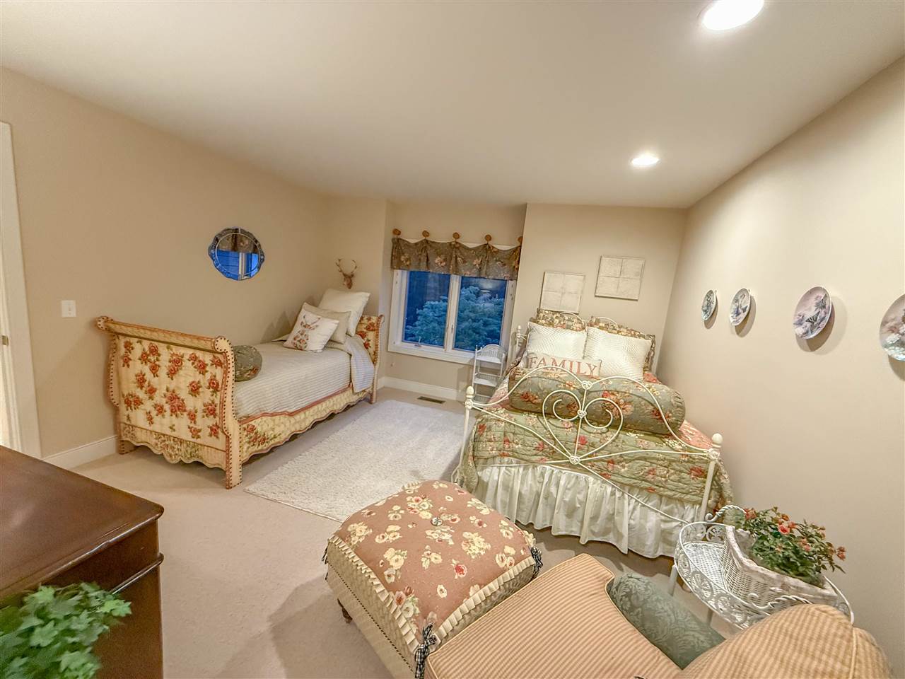 1181 Cedar Lane Unit: 42