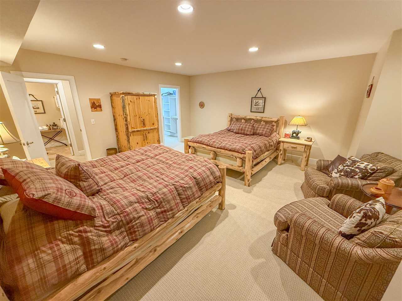 1181 Cedar Lane Unit: 42