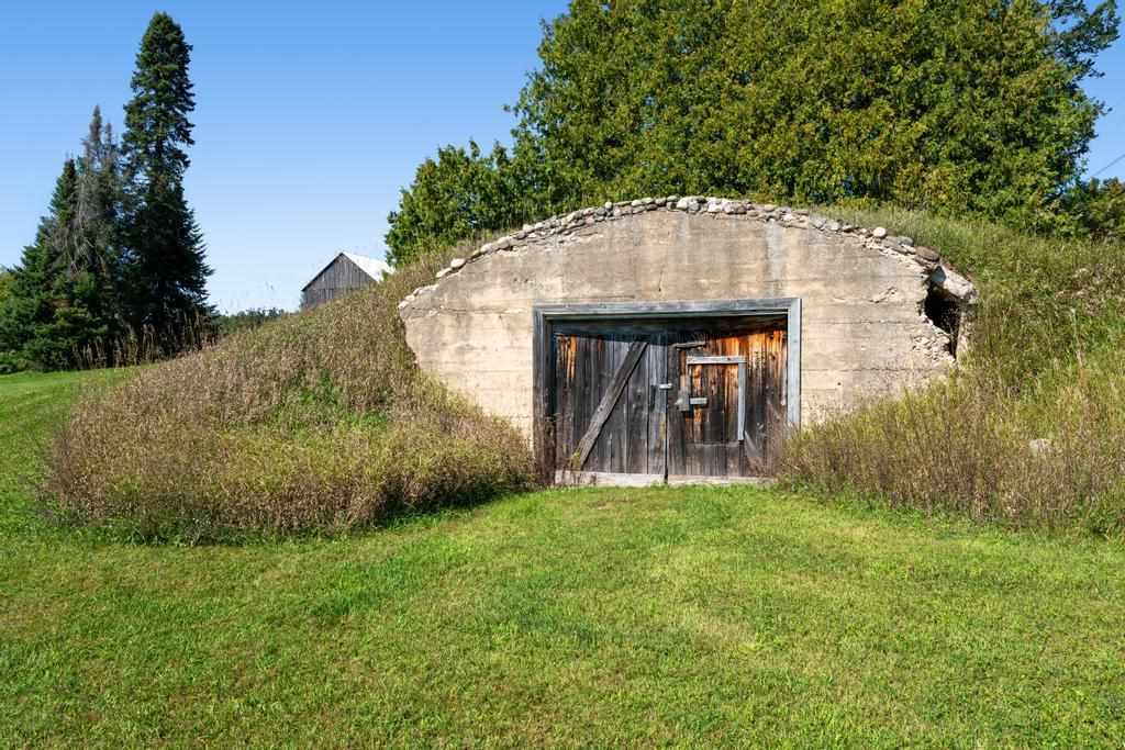 4712 Resort Pike Road