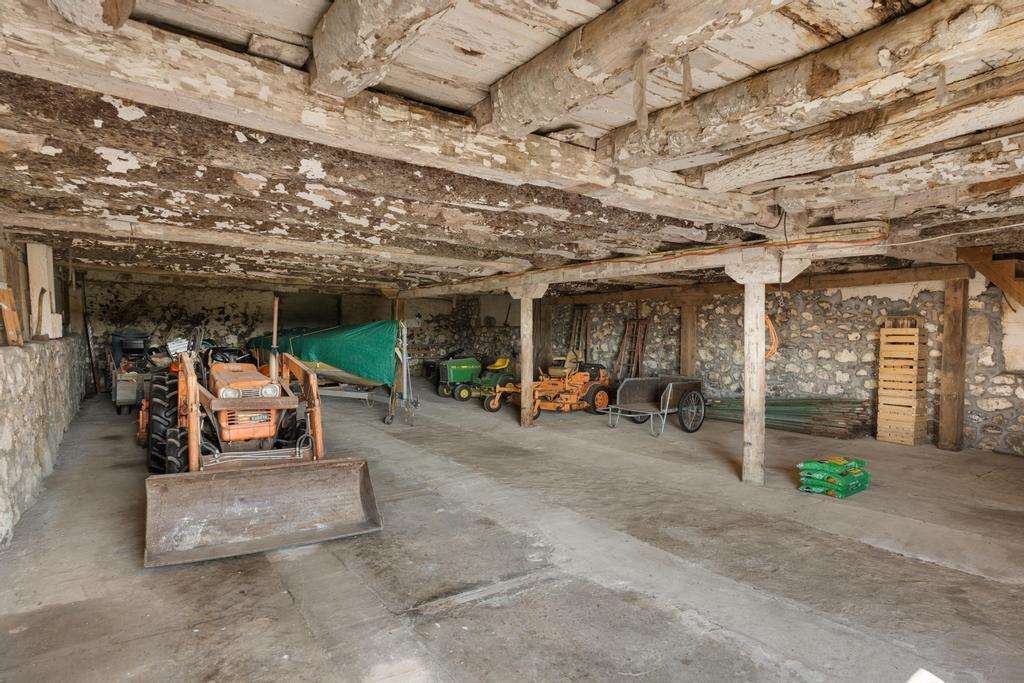 4712 Resort Pike Road