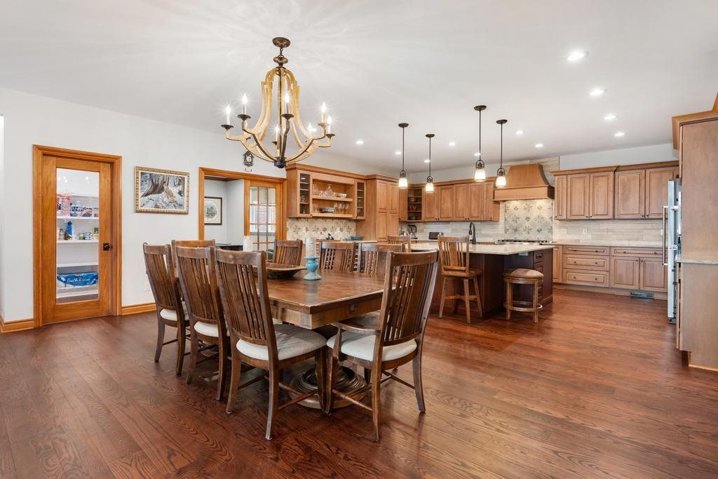 1267 Pine Tree Trail