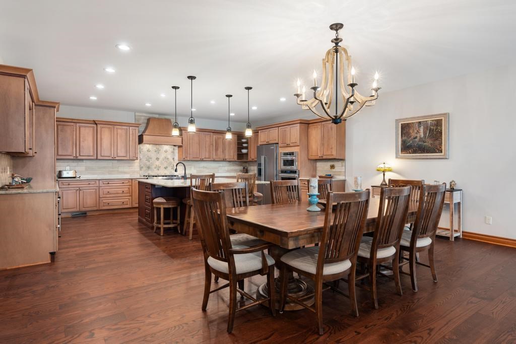 1267 Pine Tree Trail