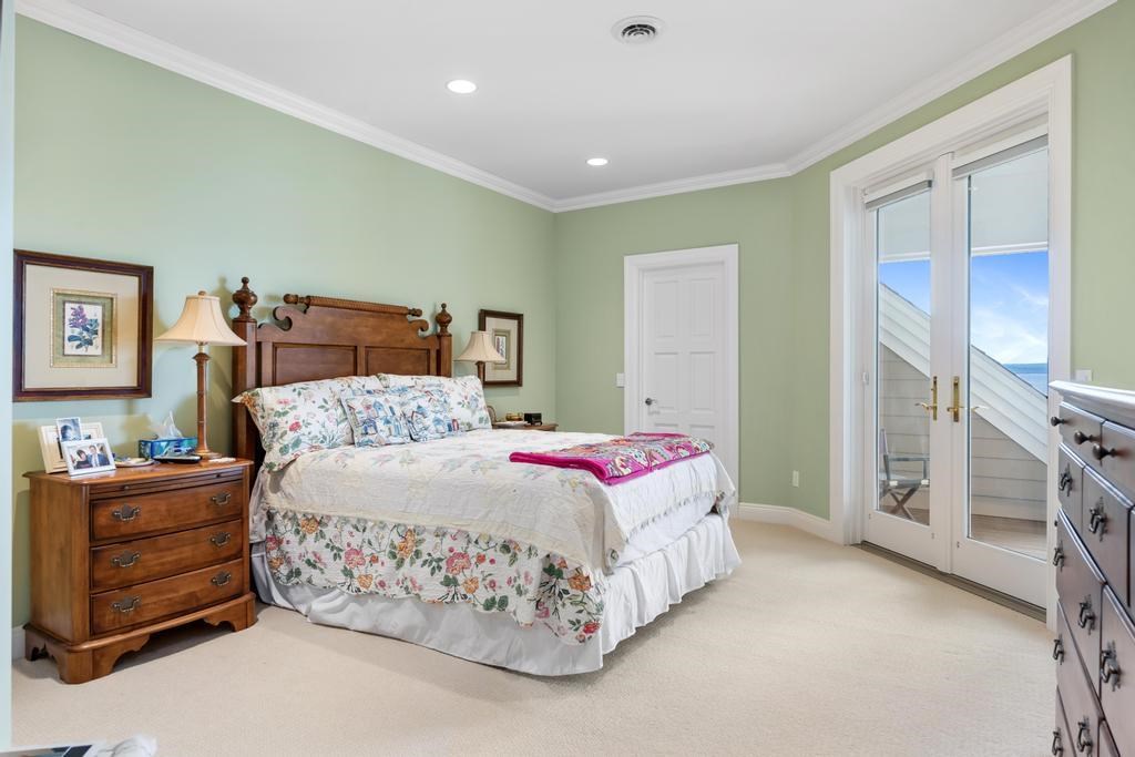 6804 Preserve Drive