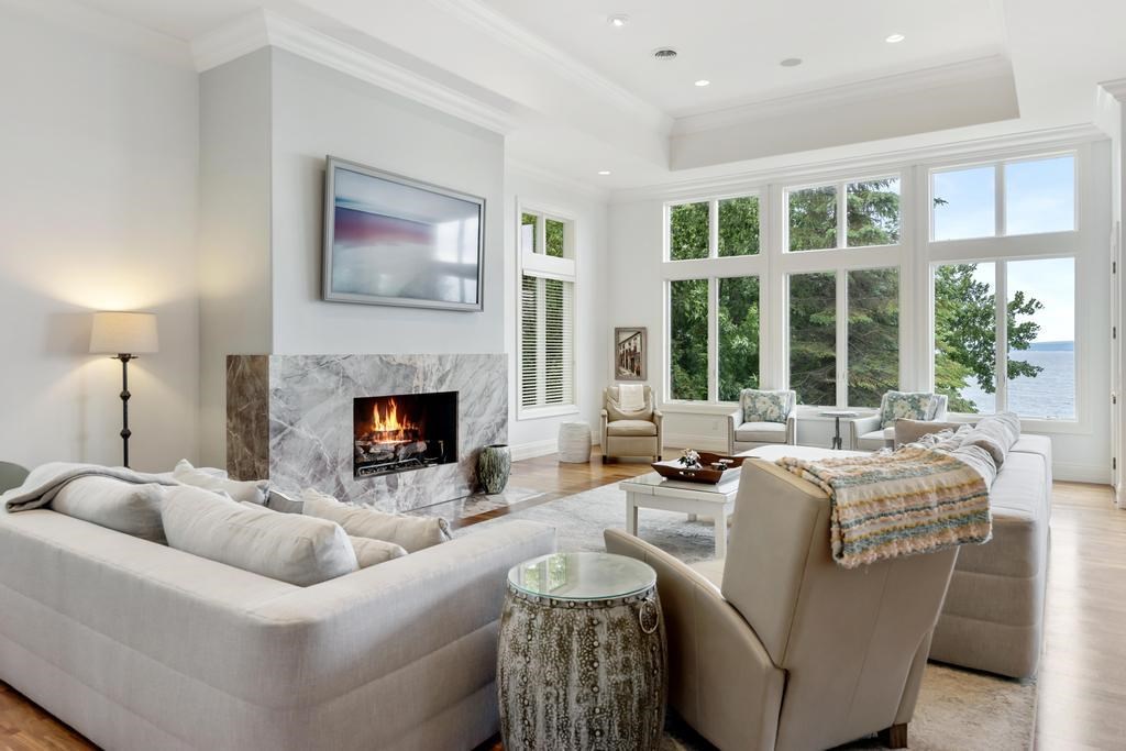 6804 Preserve Drive
