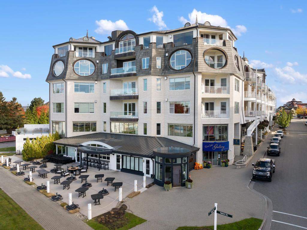 4200 Main Street Unit: 25