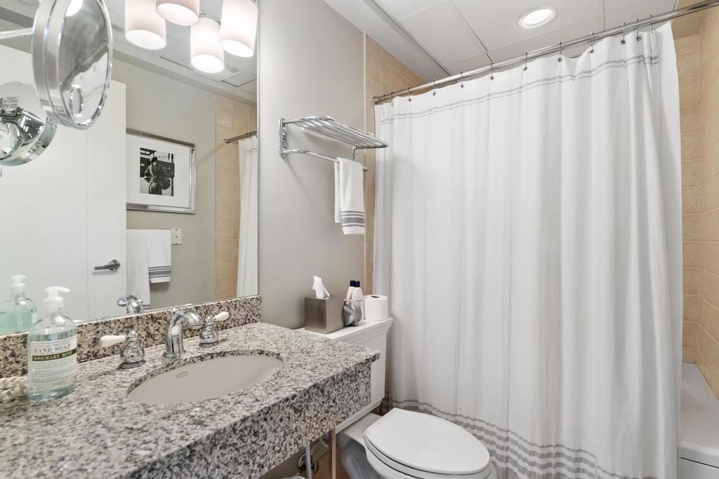 4200 Main Street Unit: 25