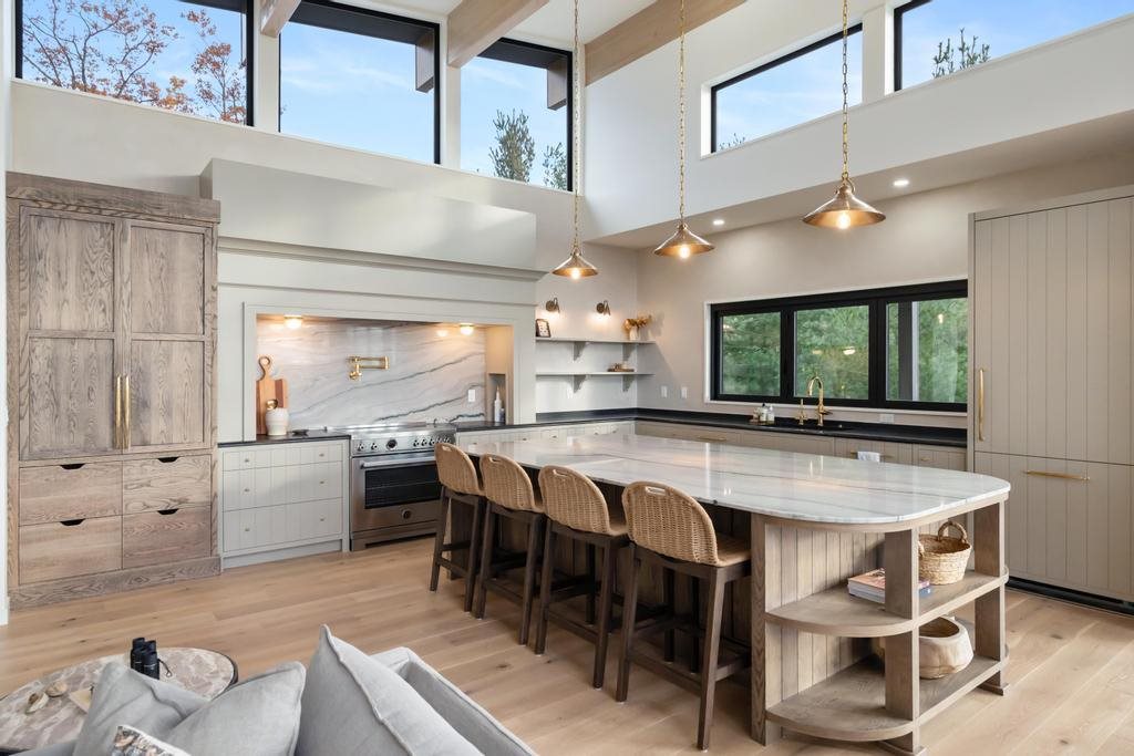4564 Oak Bluff