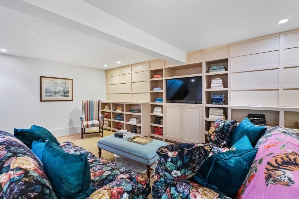 7138 Preserve Drive South