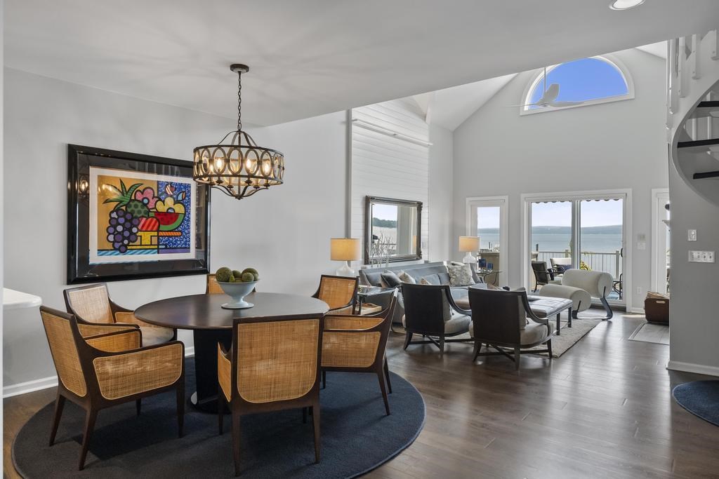 06020-27 Pine Lake Club Drive Unit: 27