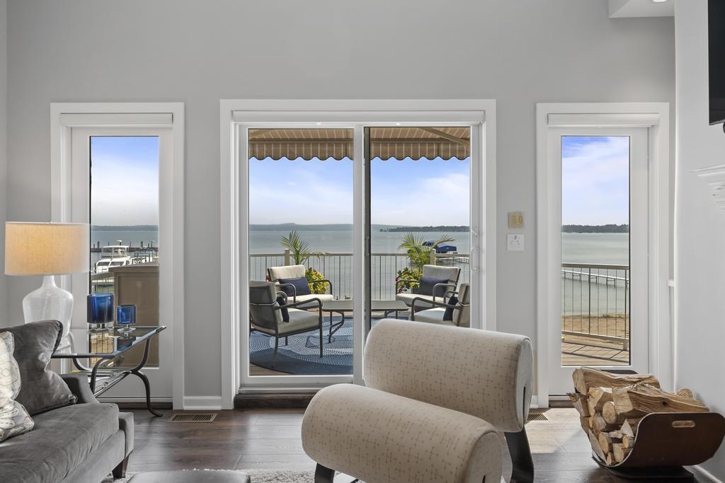 06020-27 Pine Lake Club Drive Unit: 27