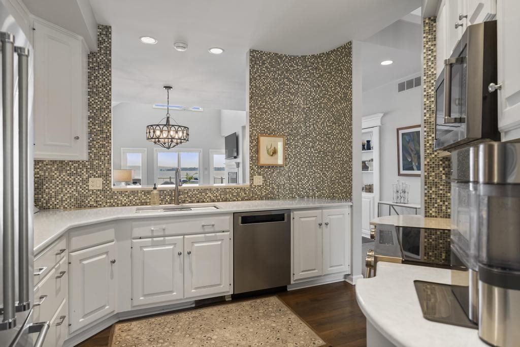 06020-27 Pine Lake Club Drive Unit: 27