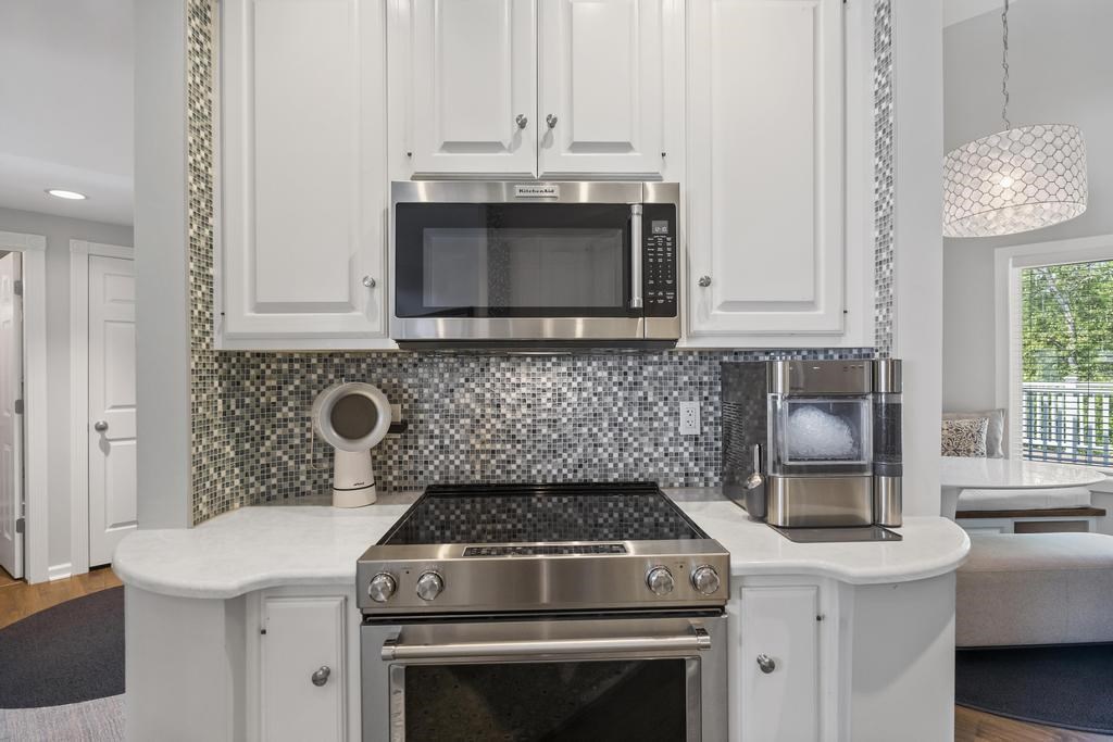 06020-27 Pine Lake Club Drive Unit: 27